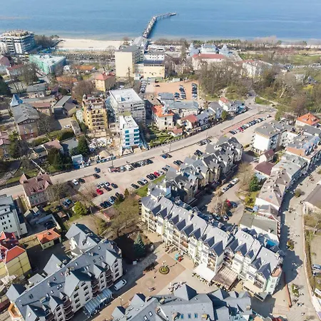 3-bedroom Plac Neptuna By Renters Apartman Międzyzdroje