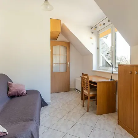 3-bedroom Plac Neptuna By Renters Διαμέρισμα