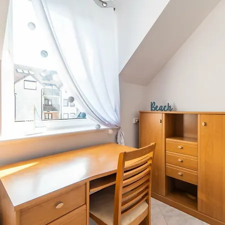 Apartman 3-bedroom Plac Neptuna By Renters
