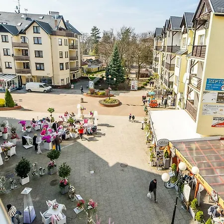 Apartman 3-bedroom Plac Neptuna By Renters Międzyzdroje